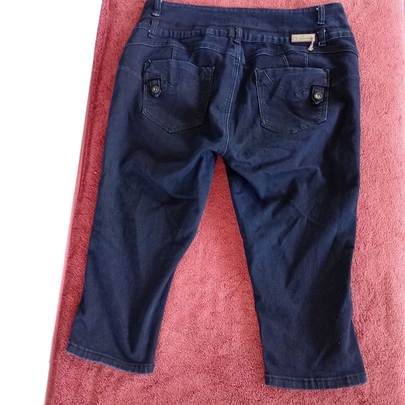 Vior levanta pompis jeans/ butt lifting jeans Capri shorts size 14 - Picture 2 of 11